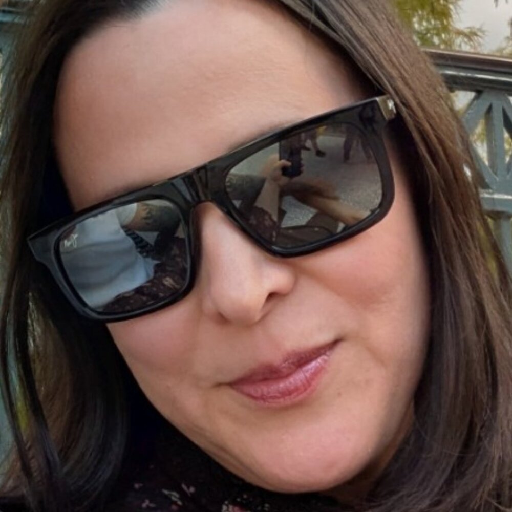 Meet your Posher, Liza